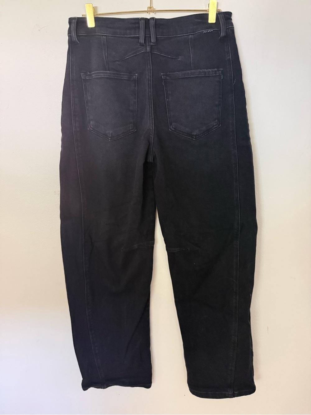 Women’s Risen Black Barrel-Leg Jeans - Picture 5 of 6